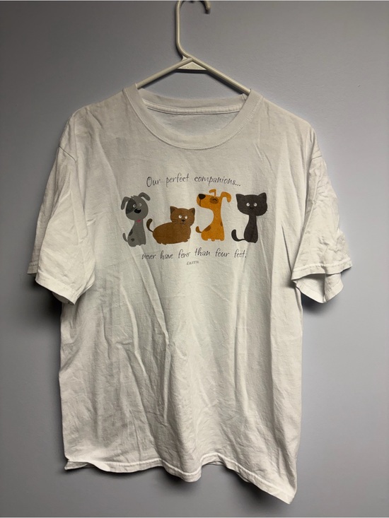 Tops - Our perfect companions never have fewer than four feet tee